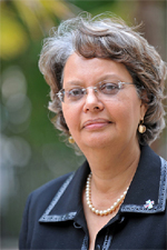 Patricia R. Francis (Jamaica), an award-winning leader and business facilitator, is a member of the Commonwealth EPG.